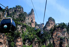 What is included in the Zhangjiajie Grand Ticket ？